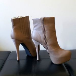 Stiletto booties